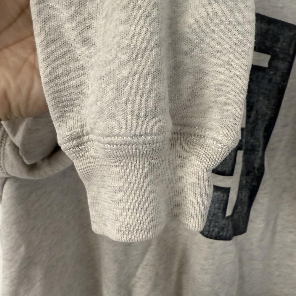 Abercrombie & Fitch Graphic Light Weight Crewneck Sweatshirt Mens Size XS/Small - Picture 6 of 12